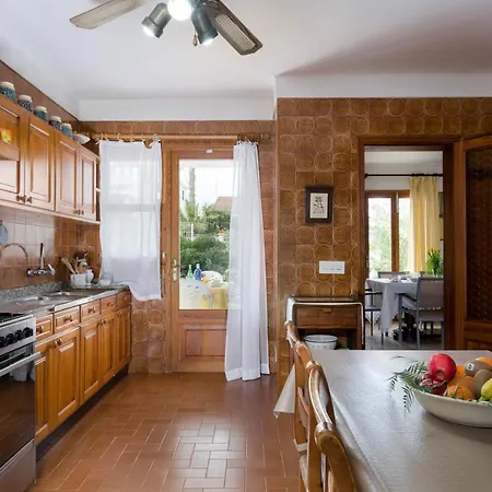 Yourhouse Can Font Hébergement de vacances *